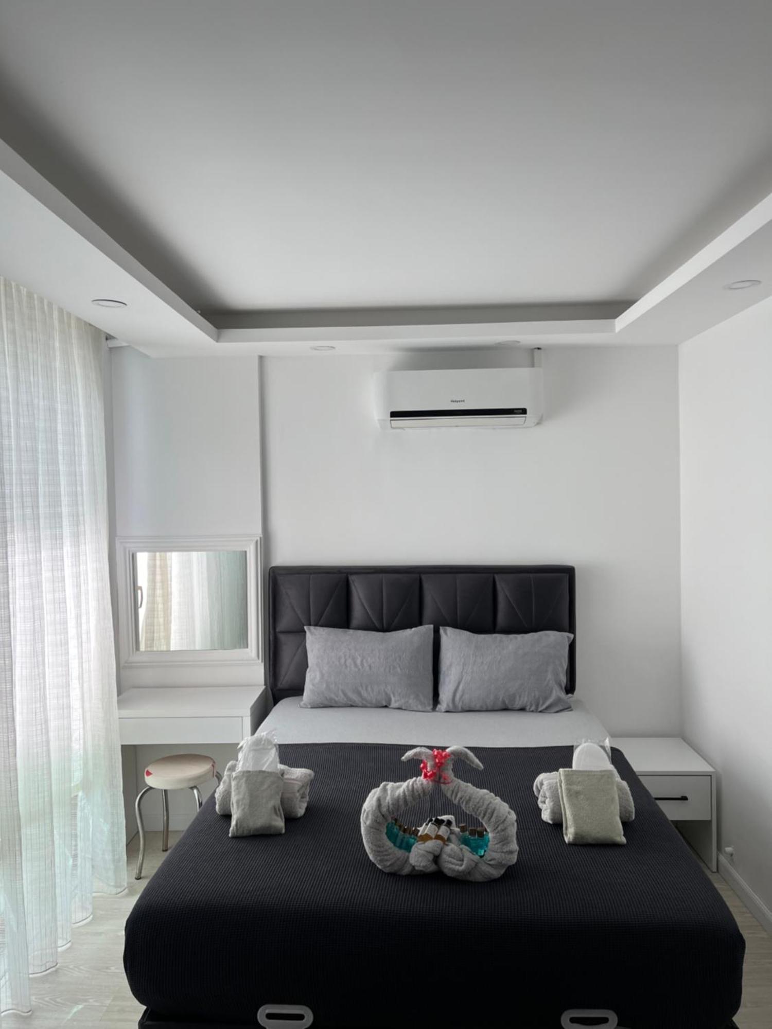 Gardenya Lara Suit Hotel Анталья Экстерьер фото
