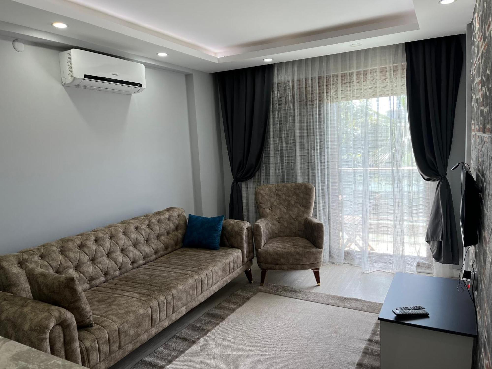 Gardenya Lara Suit Hotel Анталья Экстерьер фото